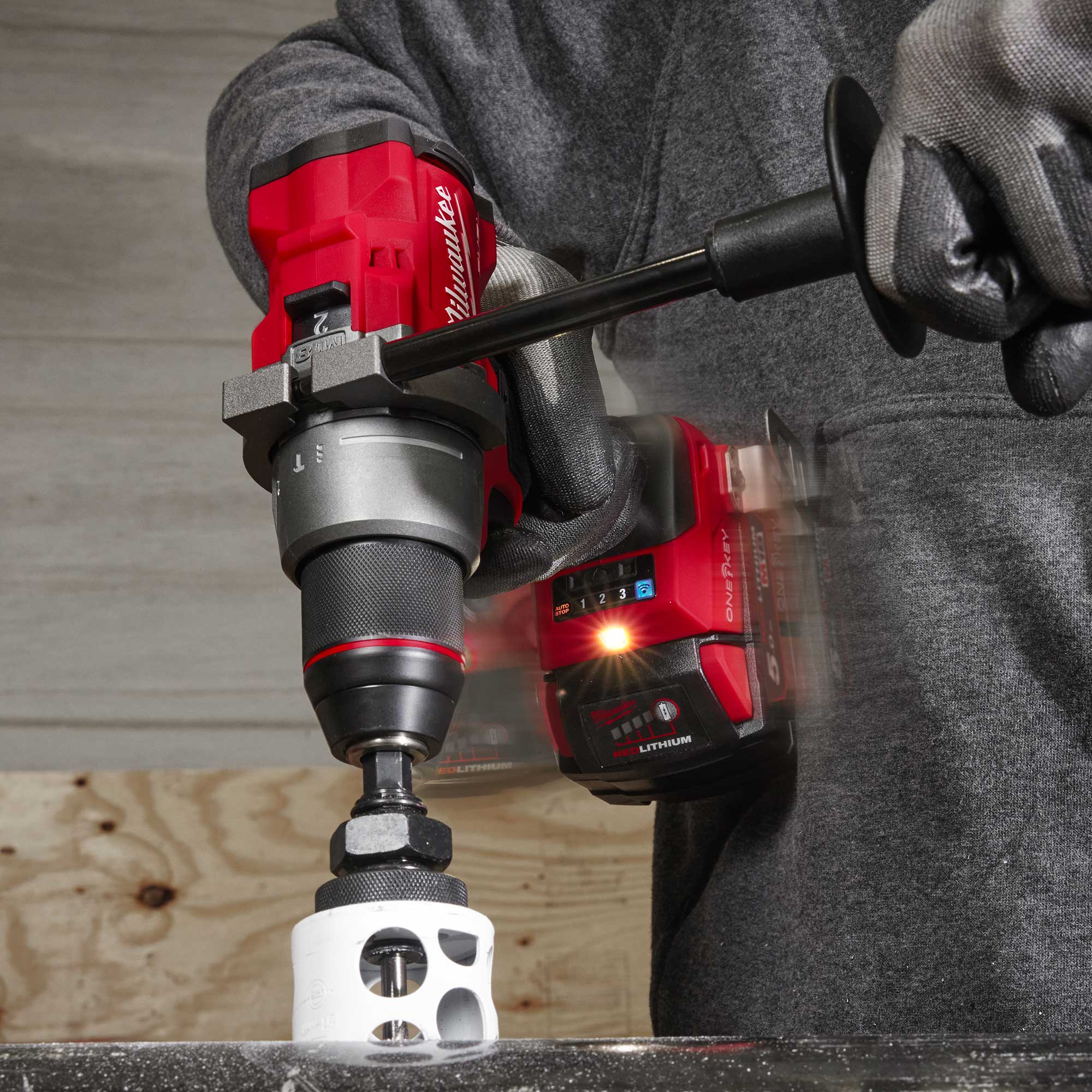 Combo Milwaukee M18 ONEPP2A3-502X 18V 5Ah